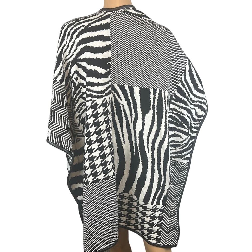 Chico’s Ruana Wrap Size S/M Zebra Mixed Knit NWT Colorblock Patchwork Versatile - Picture 5 of 11